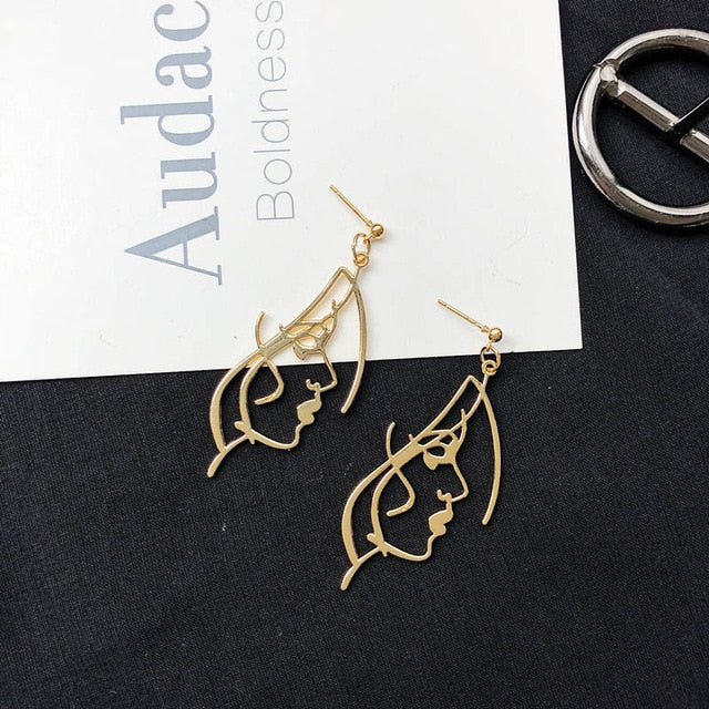 Punk Human Face Drop Earrings For Women Retro Abstract Hollow out Statement Hand Metal Fashion Dangle Earring Jewelry